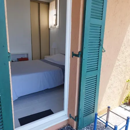 Chez L'habitant Vue Exceptionnelle Homestay